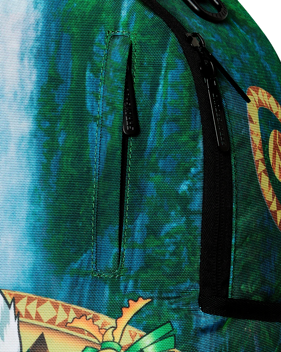 MADAGASCAR OFFICIAL COLLAB - KING CHILLIN BACKPACK