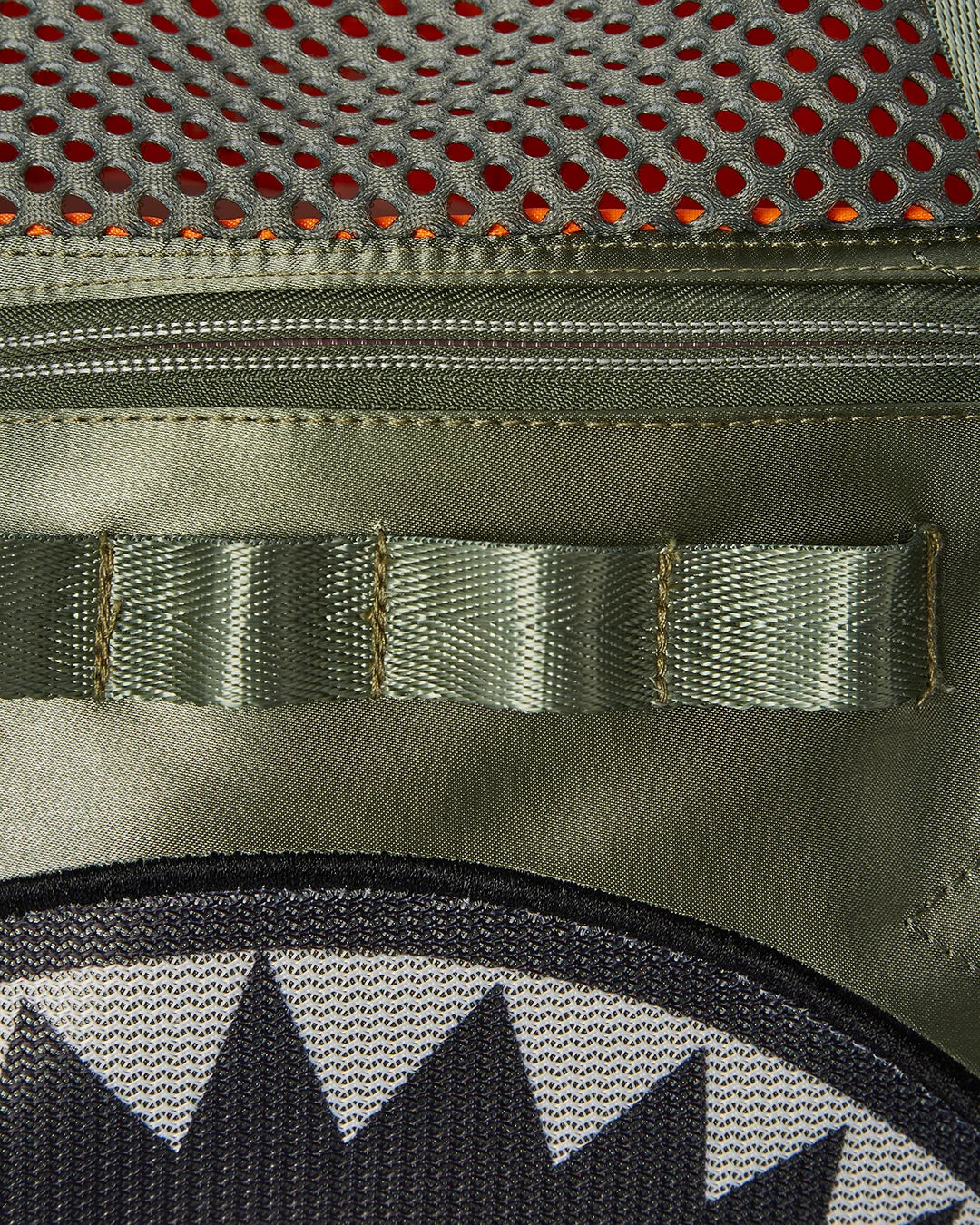 SPECIAL OPS ALPHA SHARK PET CARRIER