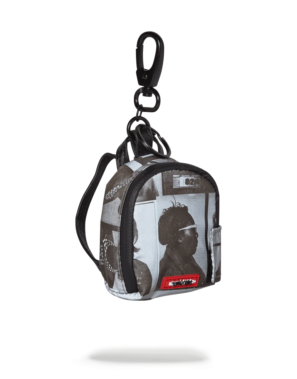 LAQUAN SMITH SCAMMER 3M KEYCHAIN (SMELL PROOF)