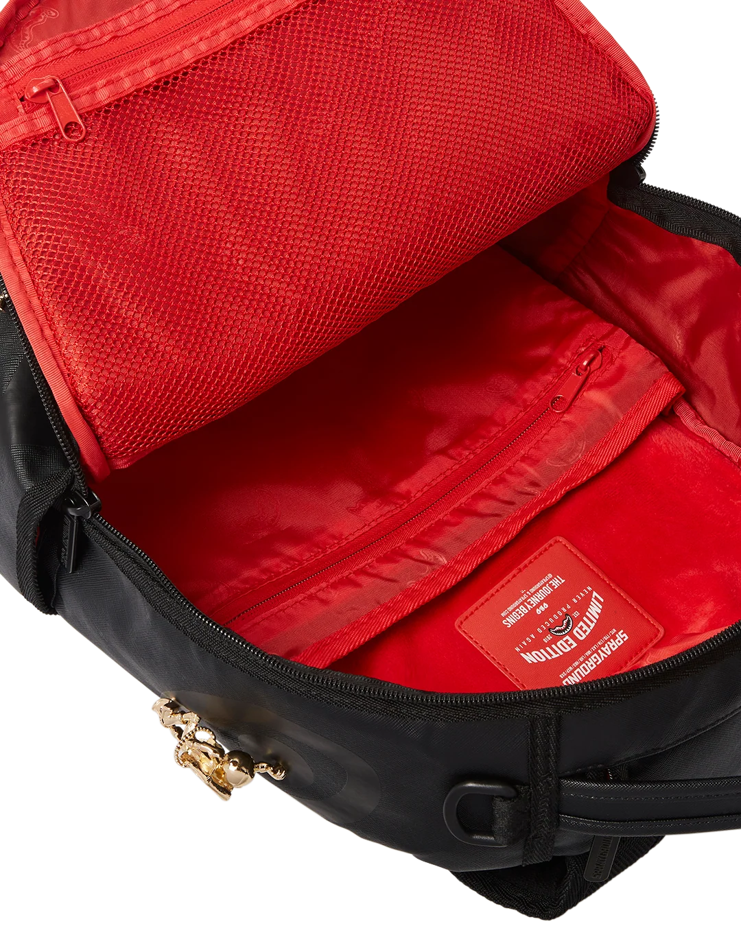 THE LOST IN SPACE BACKPACK (10 3D GOLD METAL ASTRONAUTS)