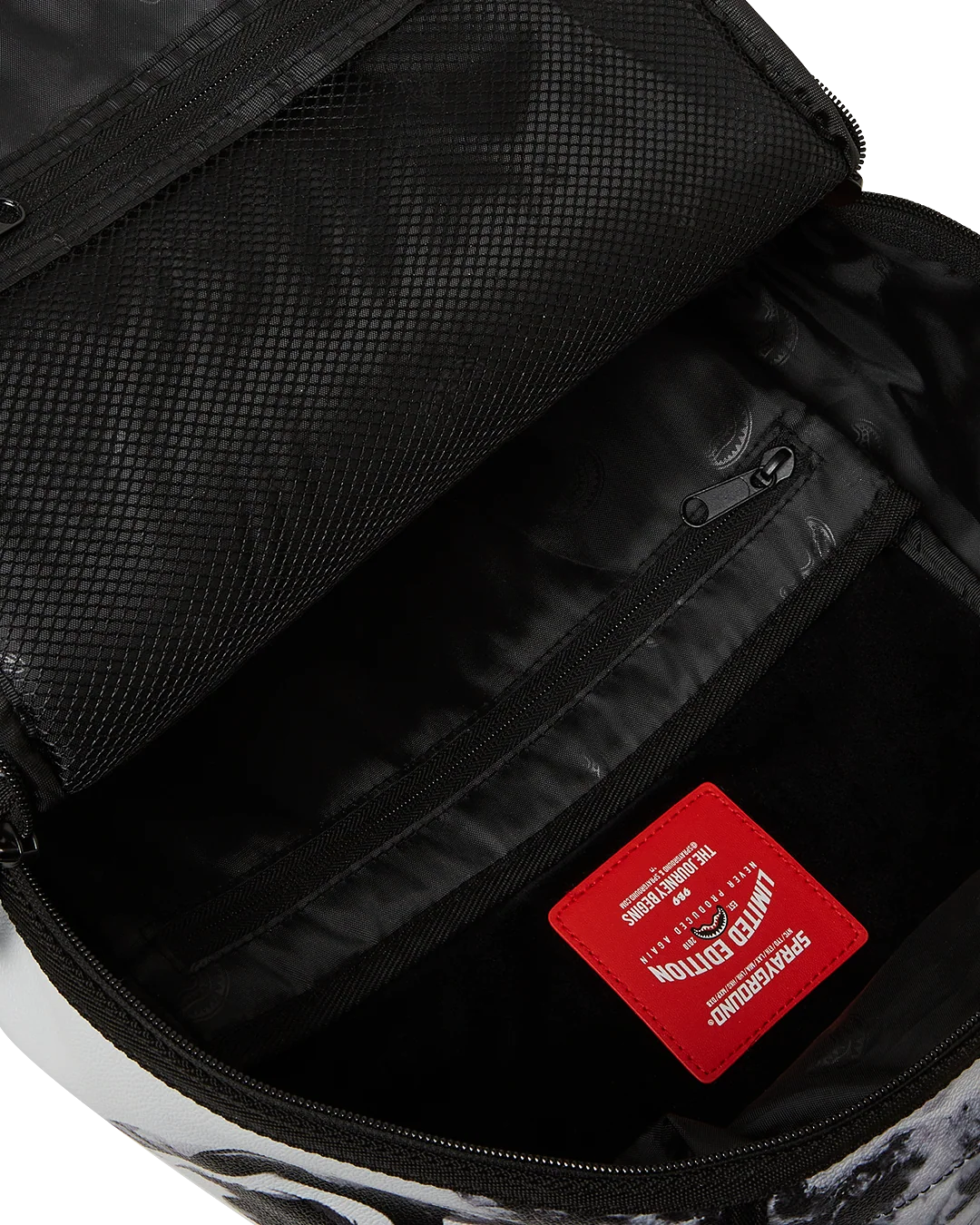 THAT MARBLE EFFECT DLXSV BACKPACK