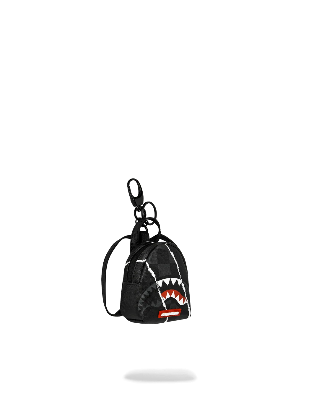 SHARK SLASH BACKPACK KEYCHAIN