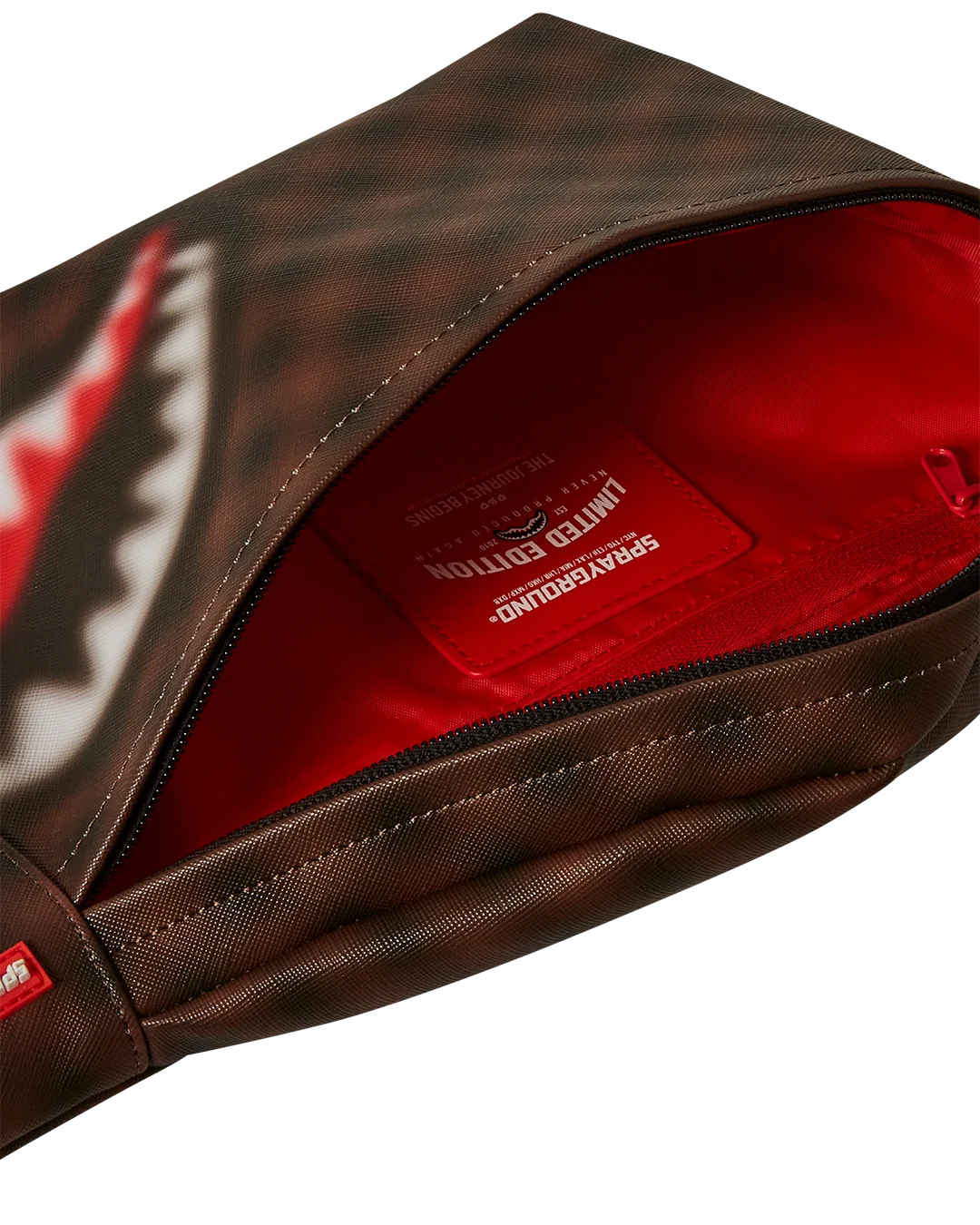 SHARKS IN PARIS BLUR EFFECT SAVVY CROSSBODY