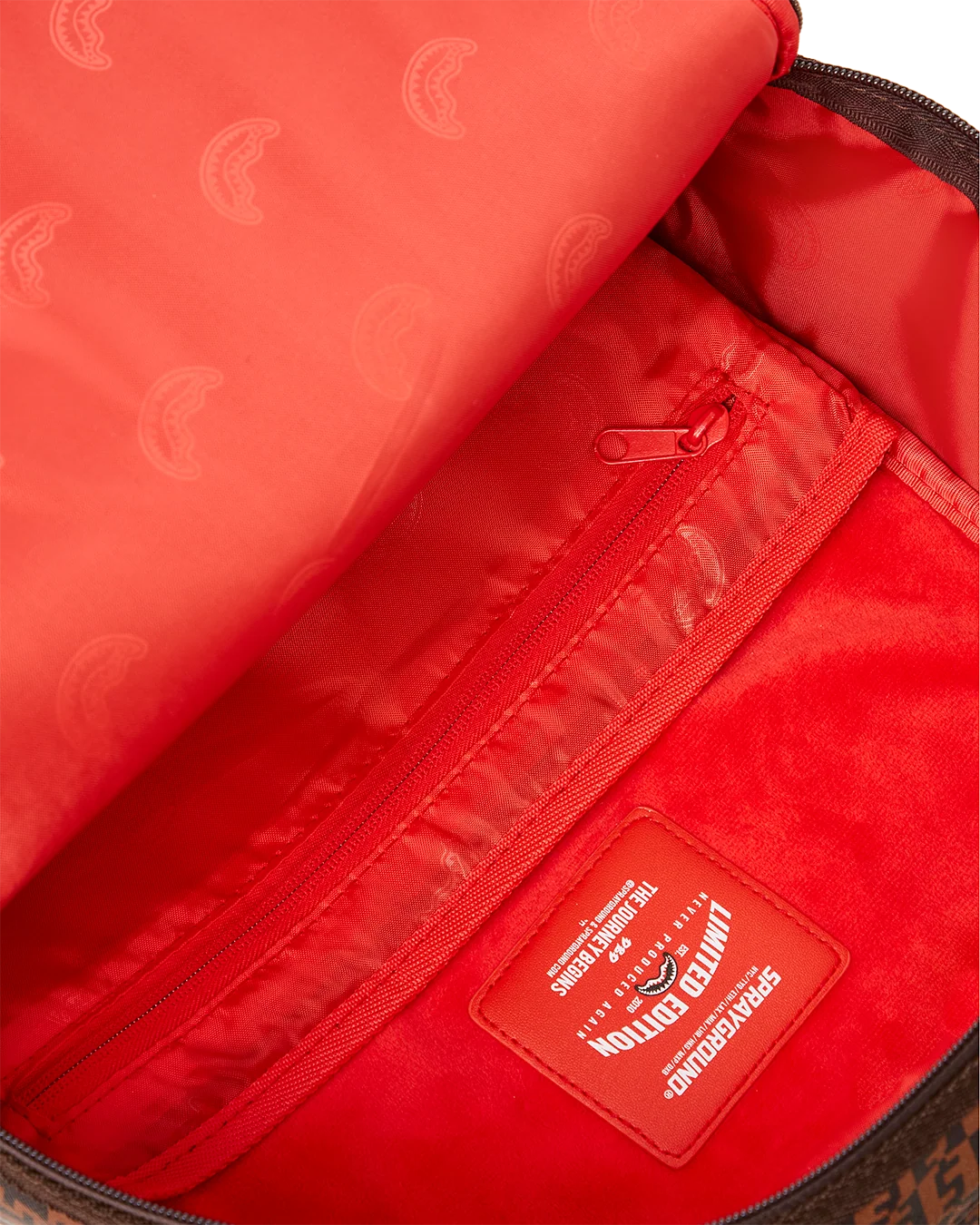 SHARKFINITY BACKPACK (DLXV)