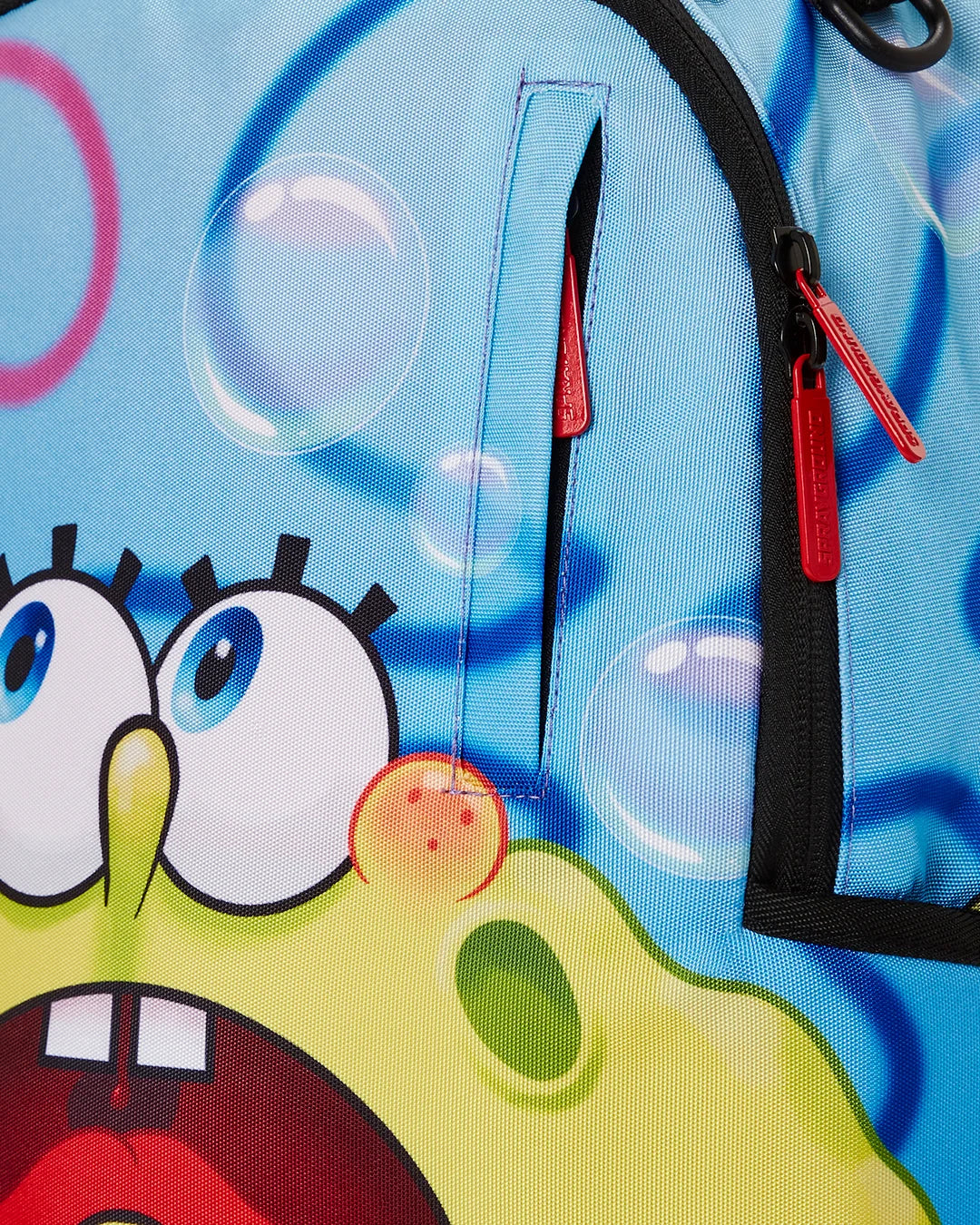SPONGEBOB SHARK SHAPE SPONGE (DLXR)