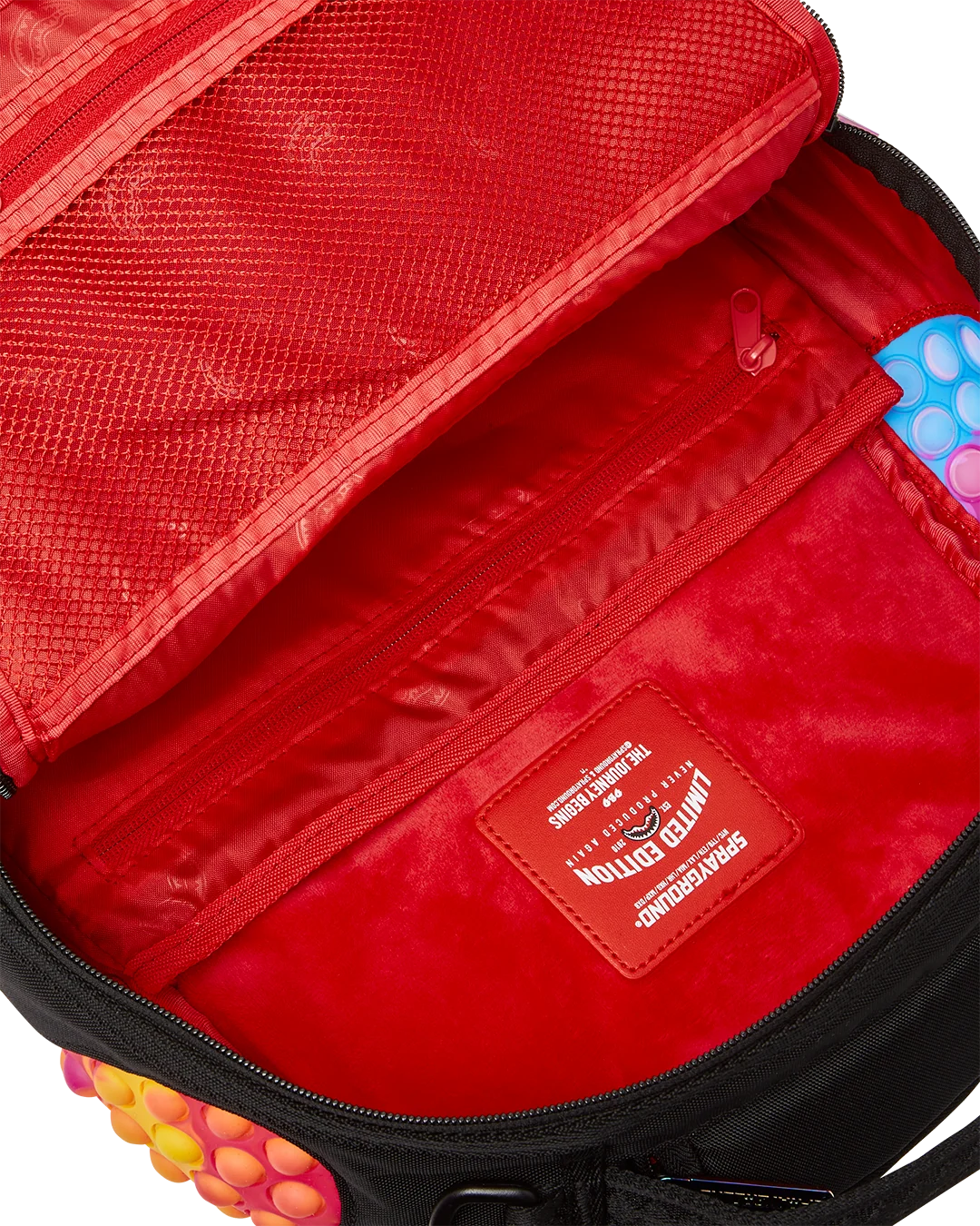 POP SHARK BACKPACK (DLXV)