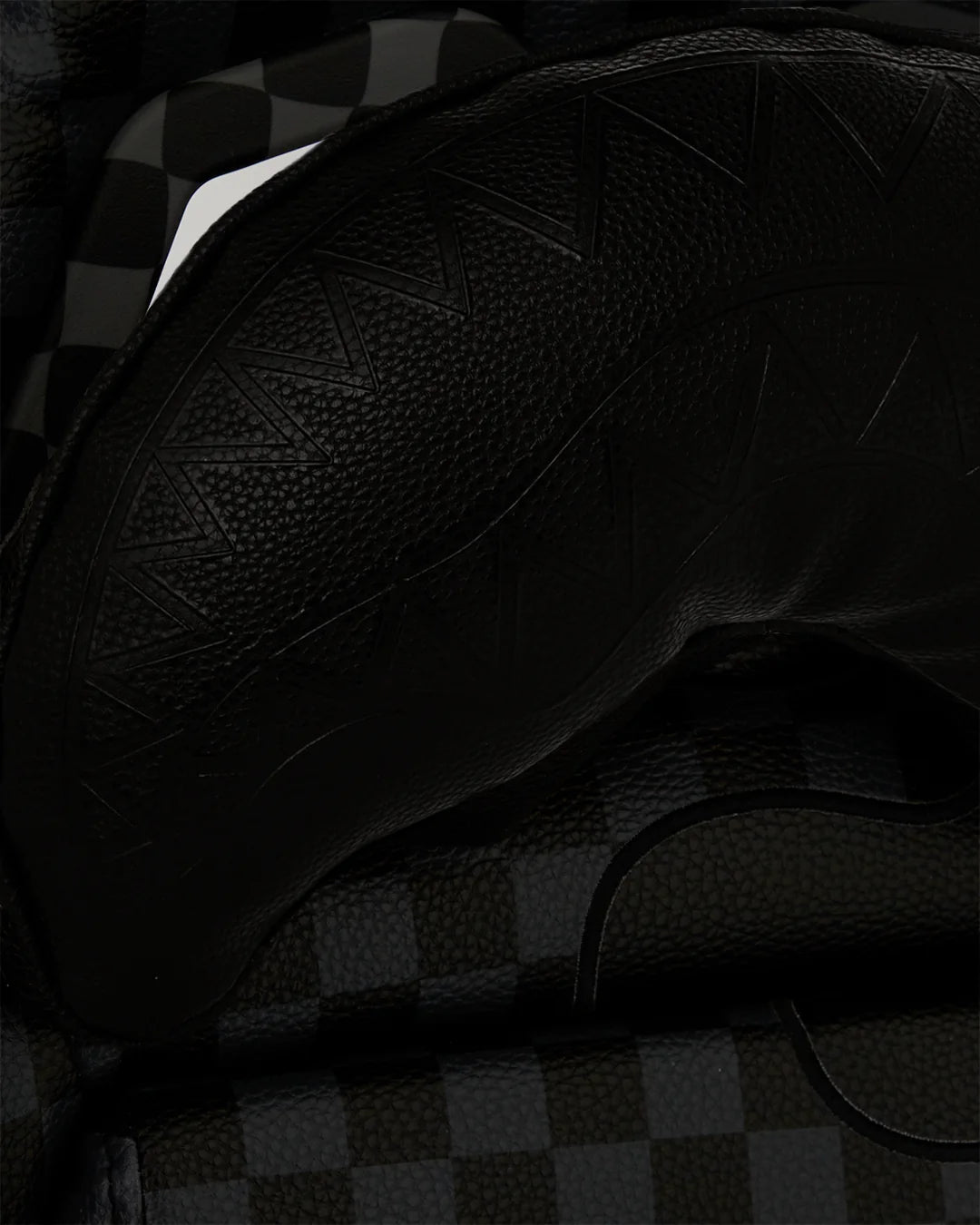 SPEED SHARK SIDE SWIPE GAMING CHAIR