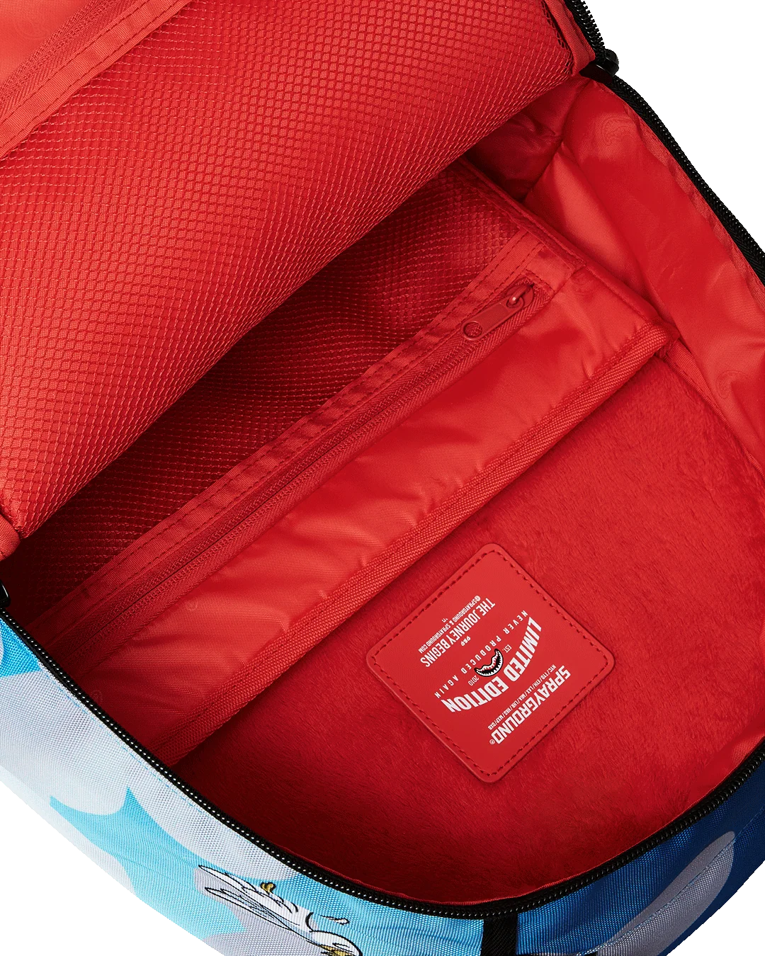NOAH'S SH-ARK-MOUTH DLXSR BACKPACK