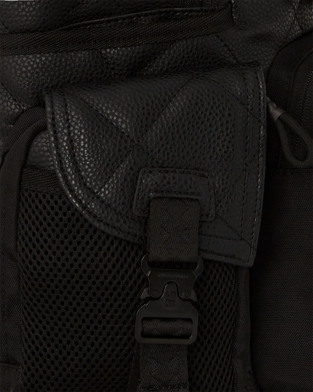 SPECIAL OPS NIGHTFLARE BACKPACK