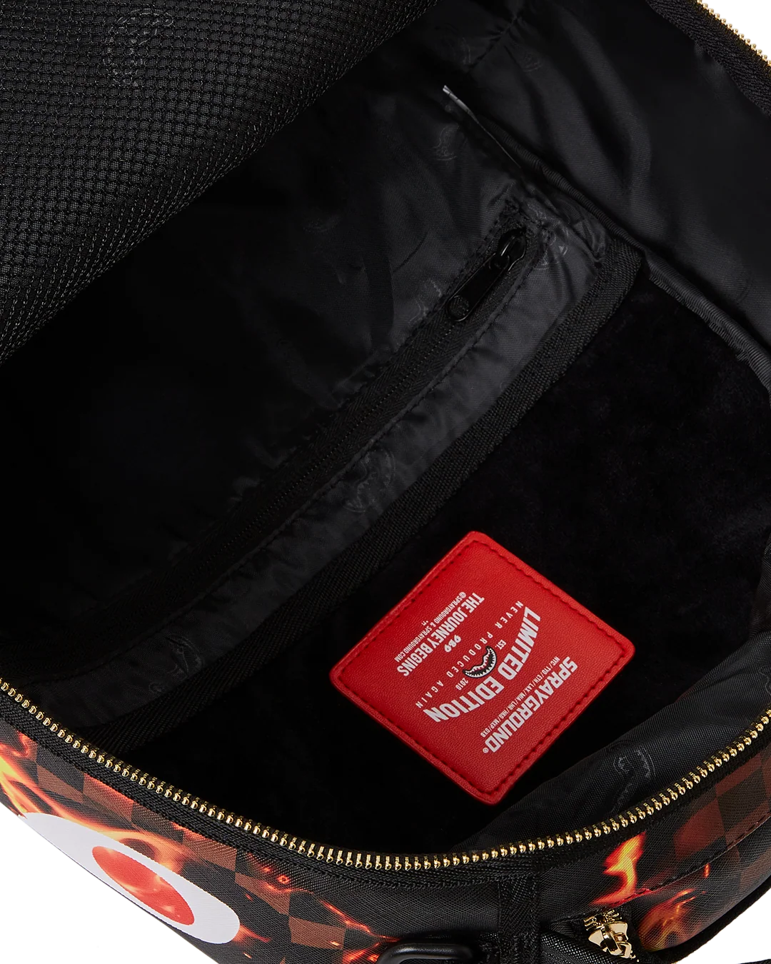 SHARKS IN PARIS UNSTOPPABLE BACKPACK (DLXV)