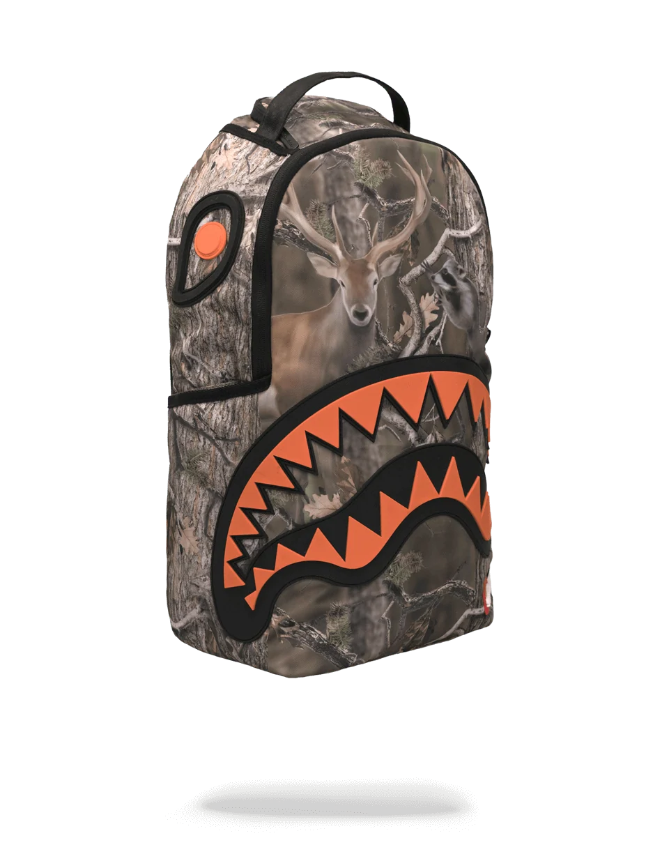 WILD LIFE HUNTER RUBBER SHARK BACKPACK