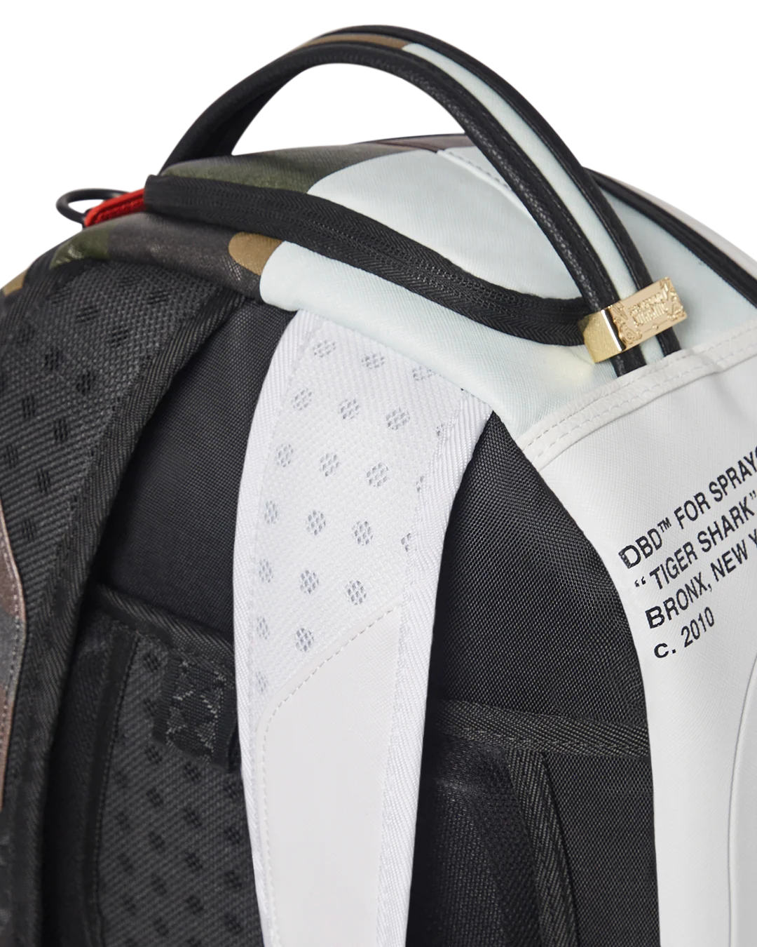 SPLIT WEIRD BACKPACK (DLXV)