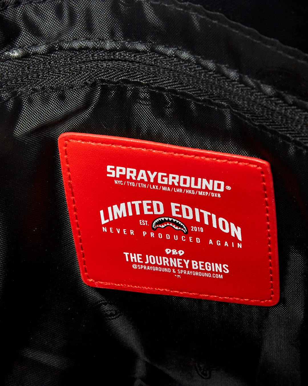 HENNY BLACK TRAVEL CASE