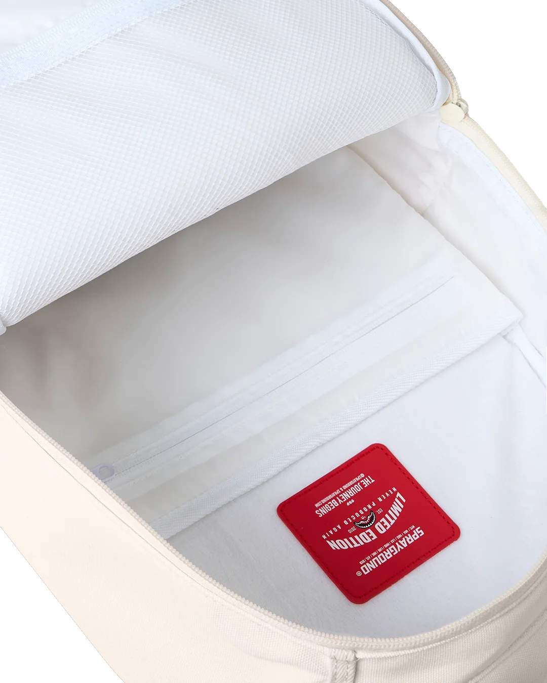 COLLABORATION ENMUI INWARDS LIGHT BACKPACK