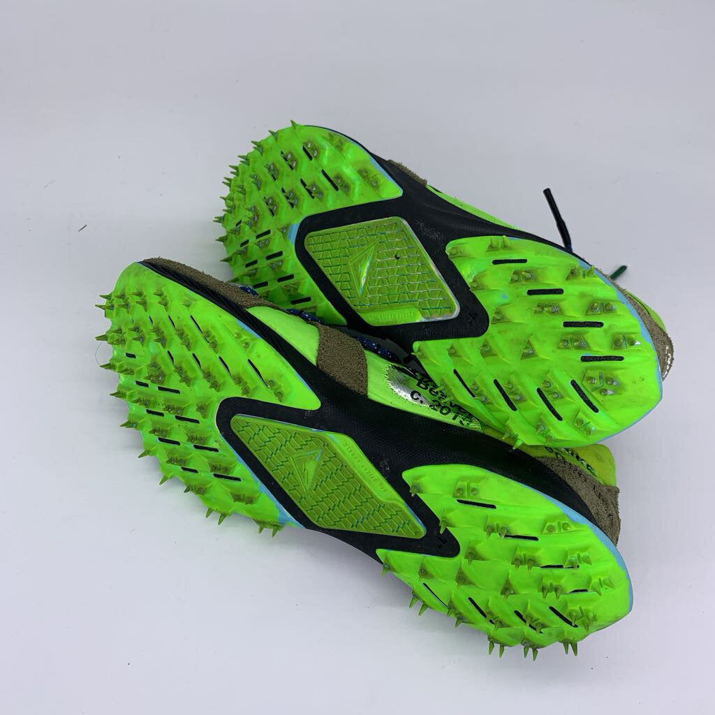 Off-White x Nike Air Zoom Terra Kiger 5 Sneakers