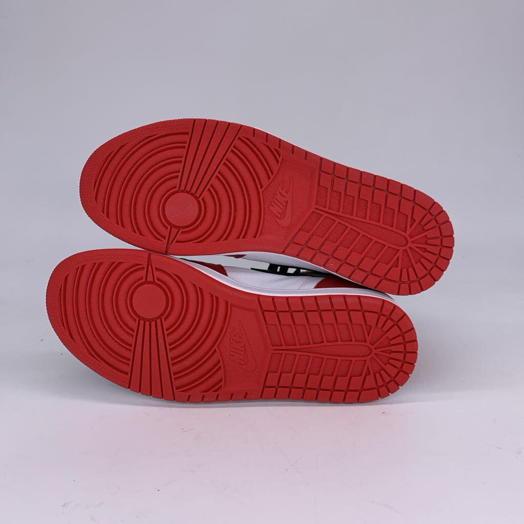 Jordan 1 Retro Homage to Home