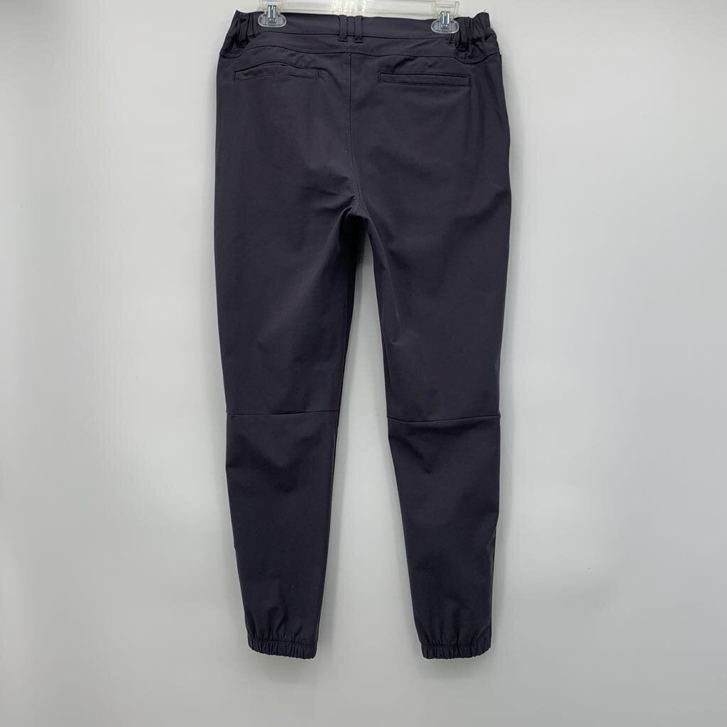 Cuts Pants