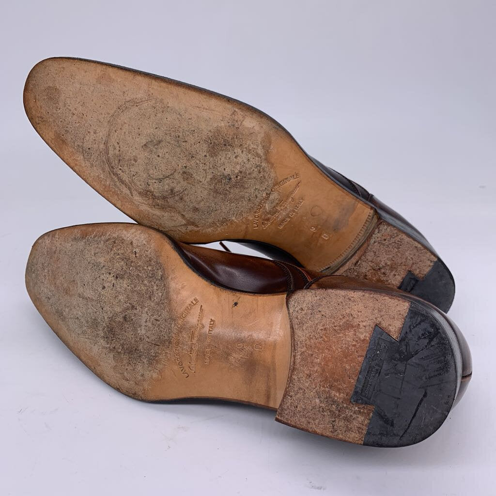 Ferragamo Wingtip Oxford Shoes