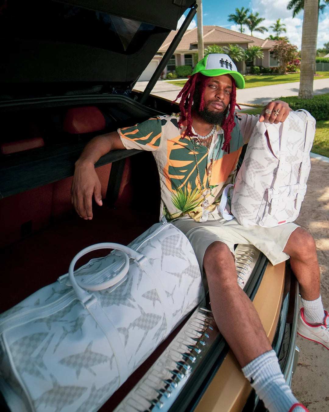 SHARK CHECK (WHITE) DUFFLE
