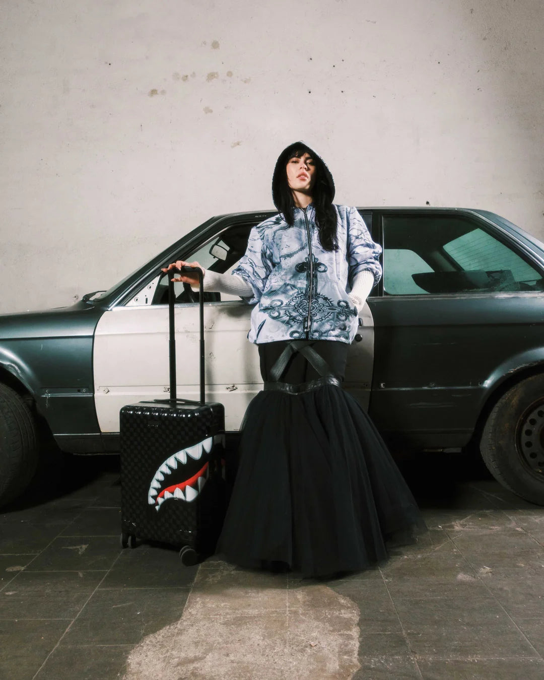 SHARKS IN PARIS HYPER PUFF CARRY-ON LUGGAGE