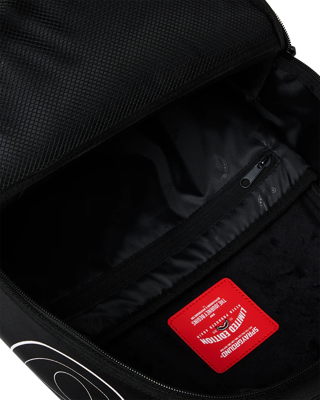 SHARK CENTRAL OUT THE LINE DLXSV BACKPACK