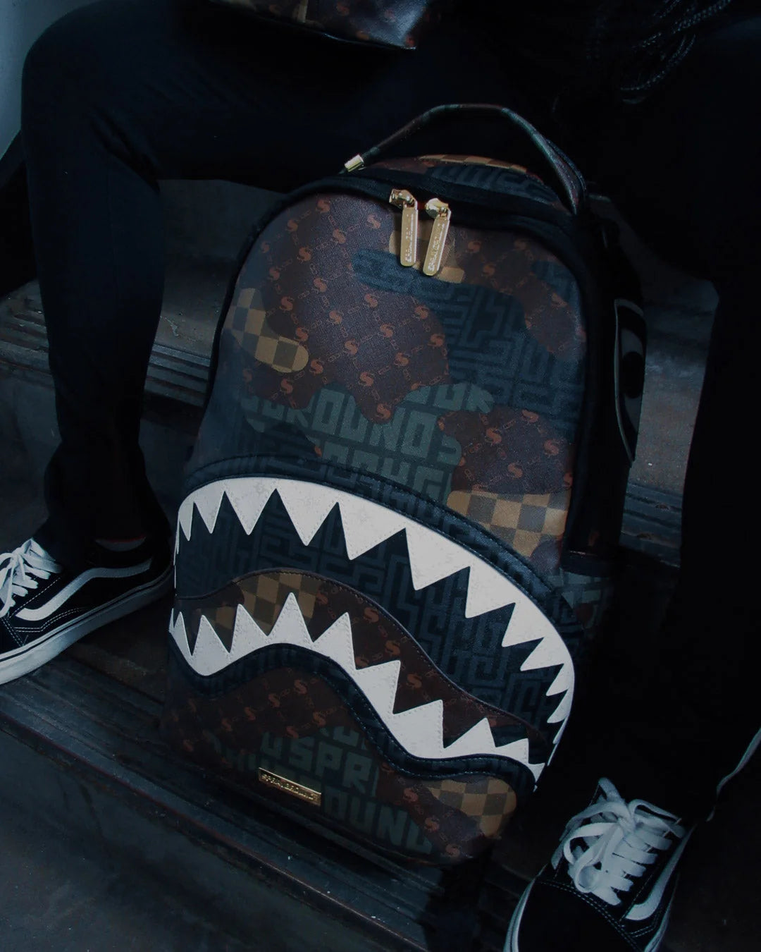 STEALTH MODE BACKPACK (DLXV)