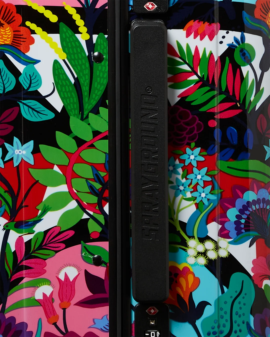 AVANT GARDEN SHARKNAUTICS HARDSHELL CARRY-ON LUGGAGE