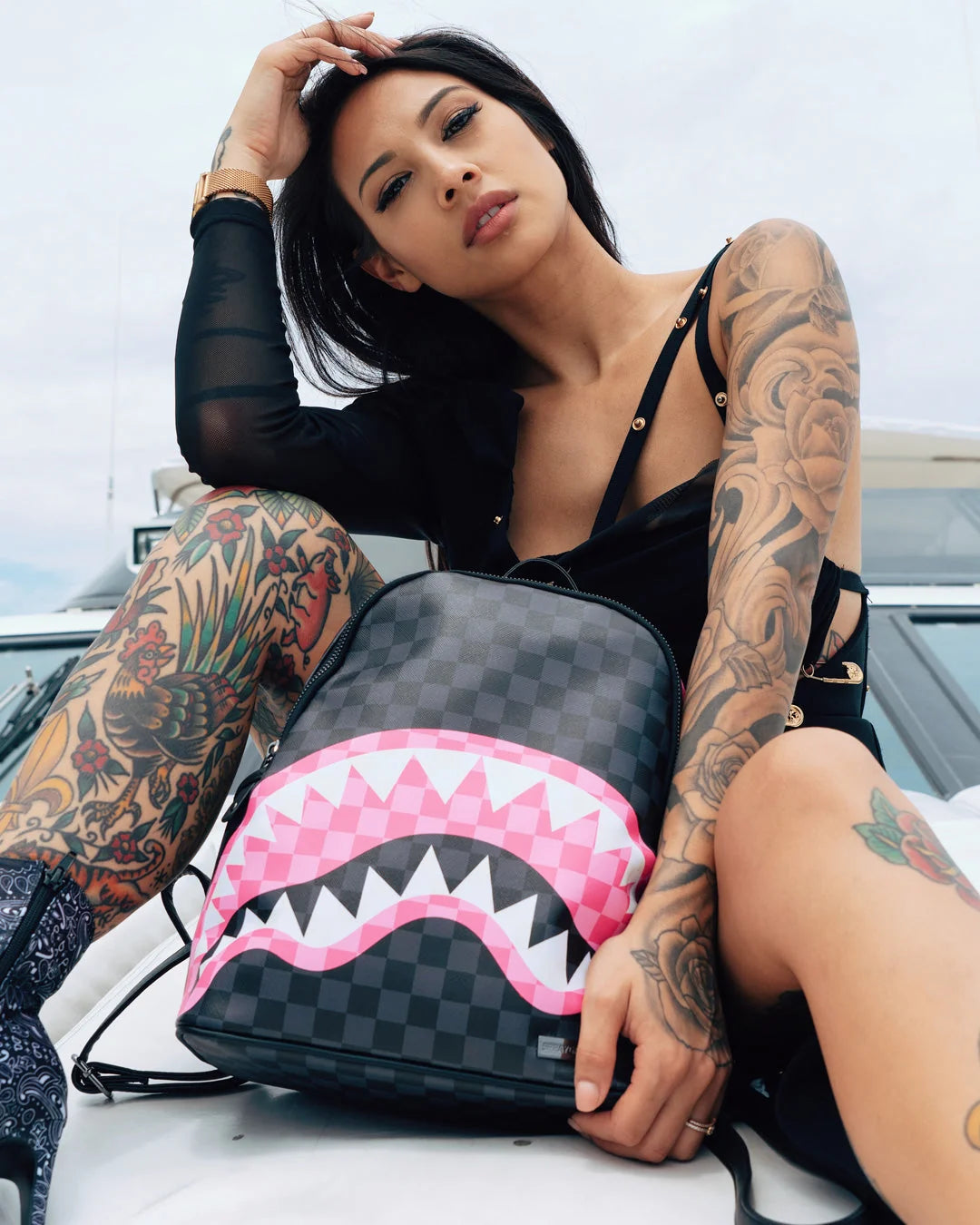 SHARKS IN CANDY SAVAGE