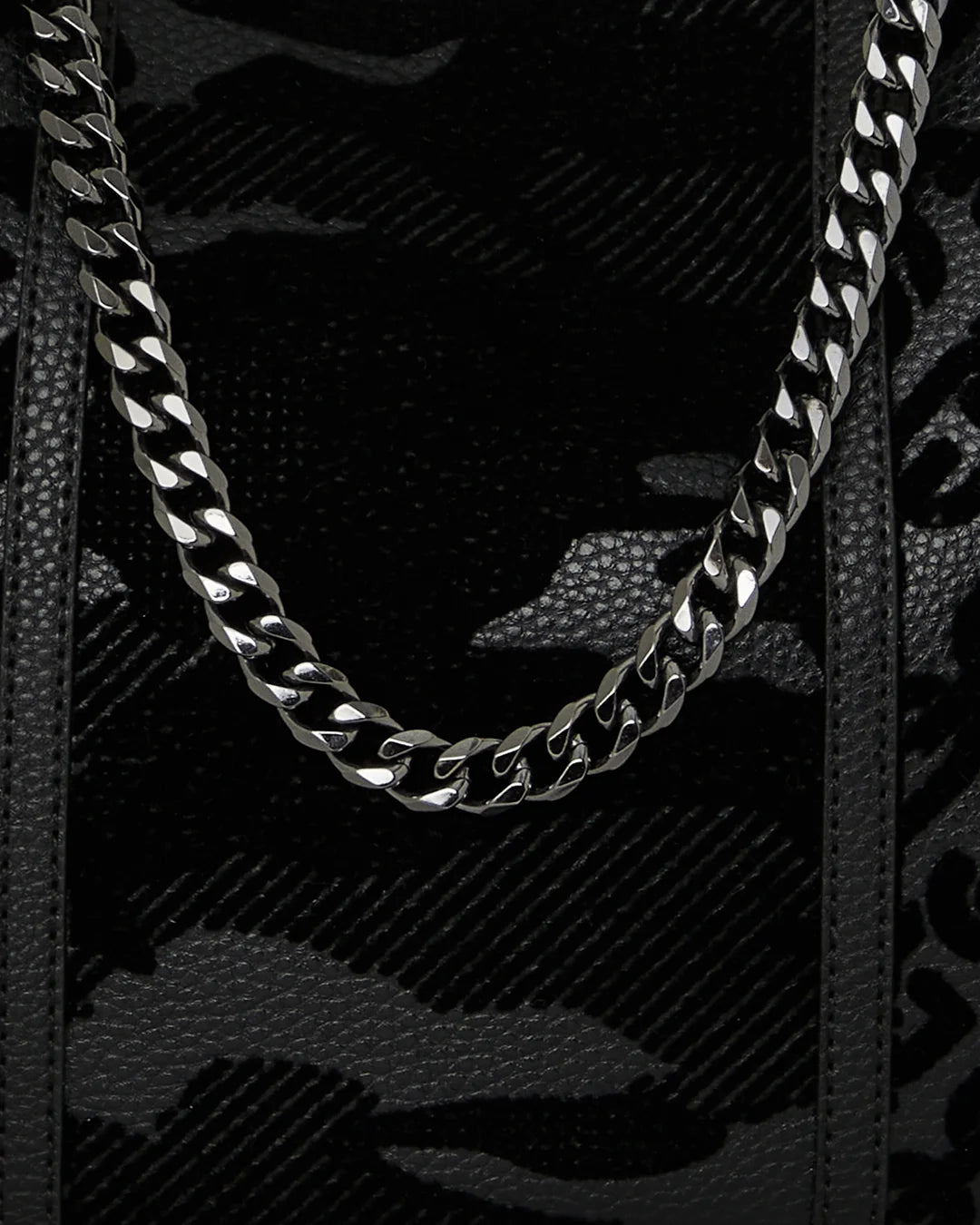NEMESIS HUNT VICE SHOULDER BAG