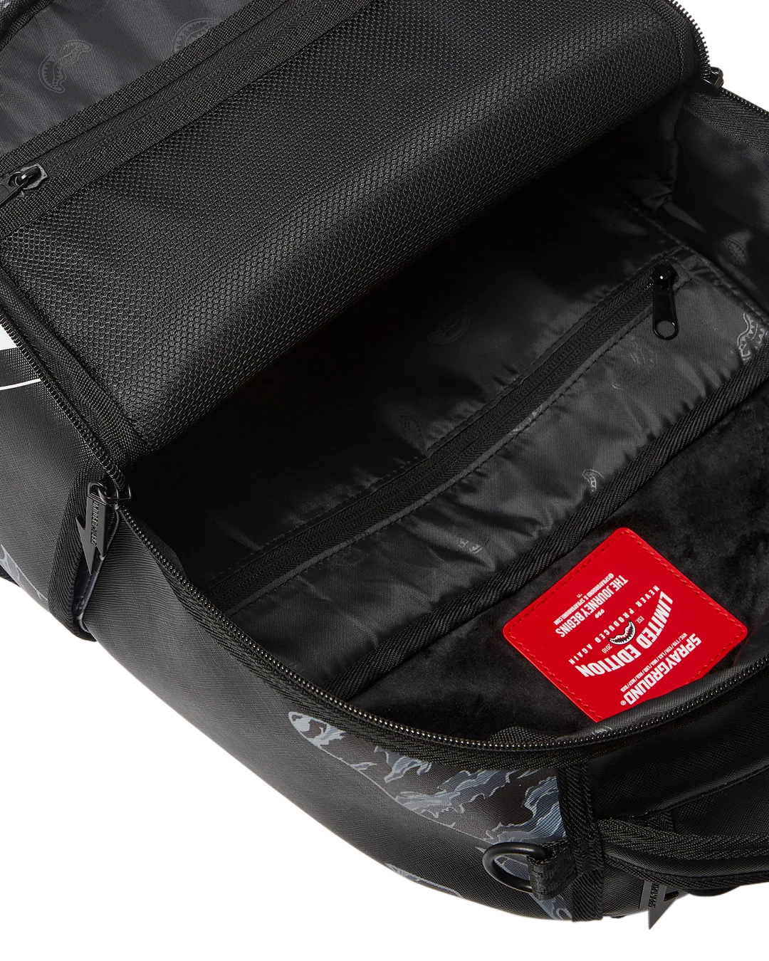 DAZED AND SHARK BACKPACK (DLXV)