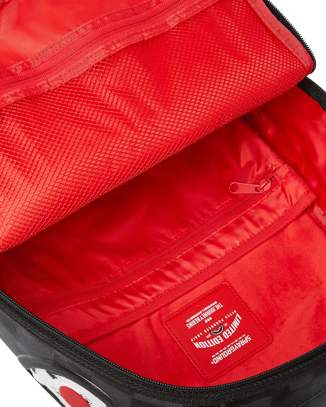 SNOOPY ART BITE DLXSV BACKPACK