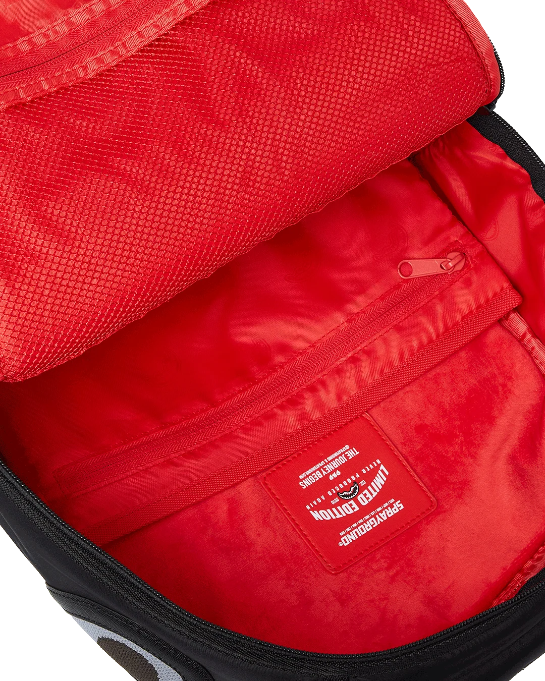 SHARK CENTRAL PARACHUTE DLX SATIN BACKPACK