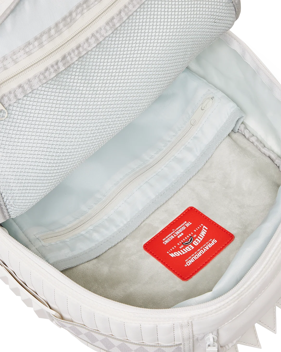 FUTURE TRAVELER CARGO BACKPACK